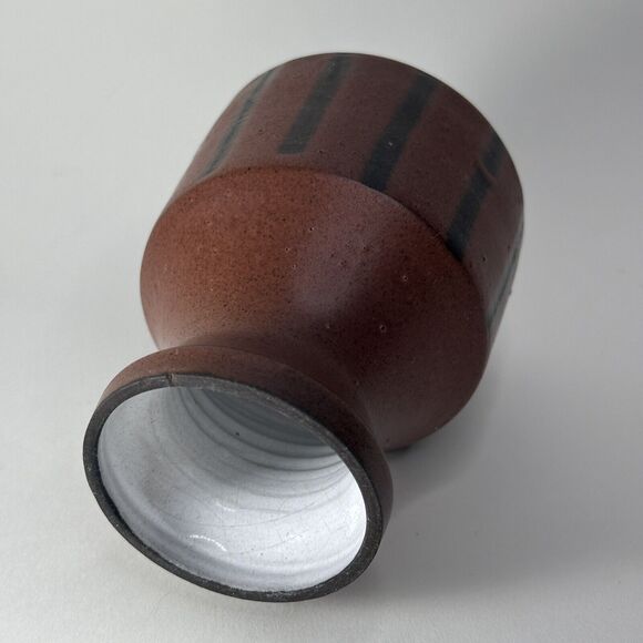 Studio Art Pottery Vase 4.5" Tall MCM Rustic Primitive - Picture 5 of 9